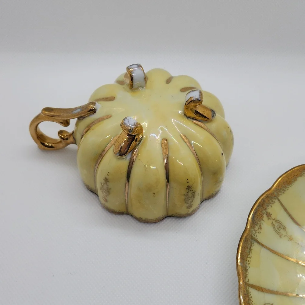 Vintage Royal Sealy Porcelain Yellow and Gold Lusterware 3 Footed Tea Cup,Saucer - Picture 4 of 6